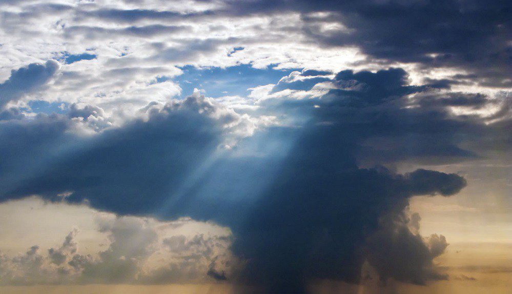RattleTale's tweet photo. Take heart Orange County, a ray of sunshine penetrates Orlando Sentinel’s cloud… https://t.co/5yKDf1bt7e https://t.co/KKdN4Hmtjr