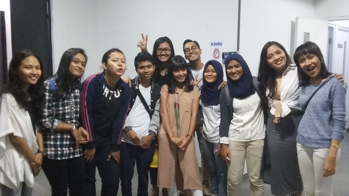 GACTroopsFamily's tweet photo. T R O O P S ๐ช
@GAC_music @gamal1990 @AbigailCantika @TapiheruAudrey
#GACstronger https://t.co/XOGYZqCFBV