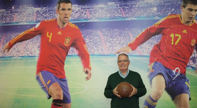 RFAF's tweet photo. "Educador en Valores". Entrevista a Manuel Lorca seleccionar andaluz #Andaluzasub18futbol https://t.co/B50dghJZYw https://t.co/wPWE7TXbbI