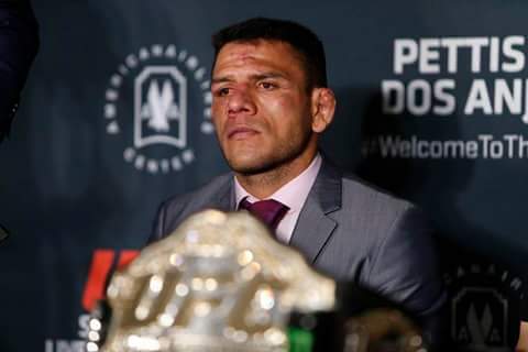 @RdosAnjosMMA fuera del #UFC169 por lesion @Solo_MMA @GabytaZepo @PhoenixPaty @pecosab @bedolladavid @Skinfield_0617