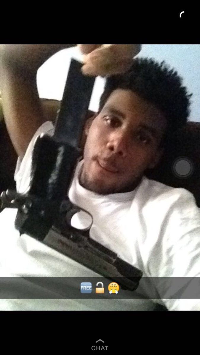 TrueBoyTaeTae's tweet photo. Free Da Savage Niggas Know Wtf Going On #FreeJMoe https://t.co/JdcqReLSMg