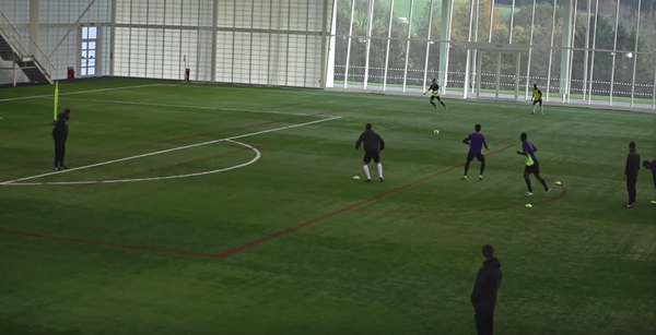 TopSoccerCoach_'s tweet photo. @CoachingUnion Finishing Drills Soccer – Nike Academy RT https://t.co/rRfeigZ4OP https://t.co/sLs4JPrwba