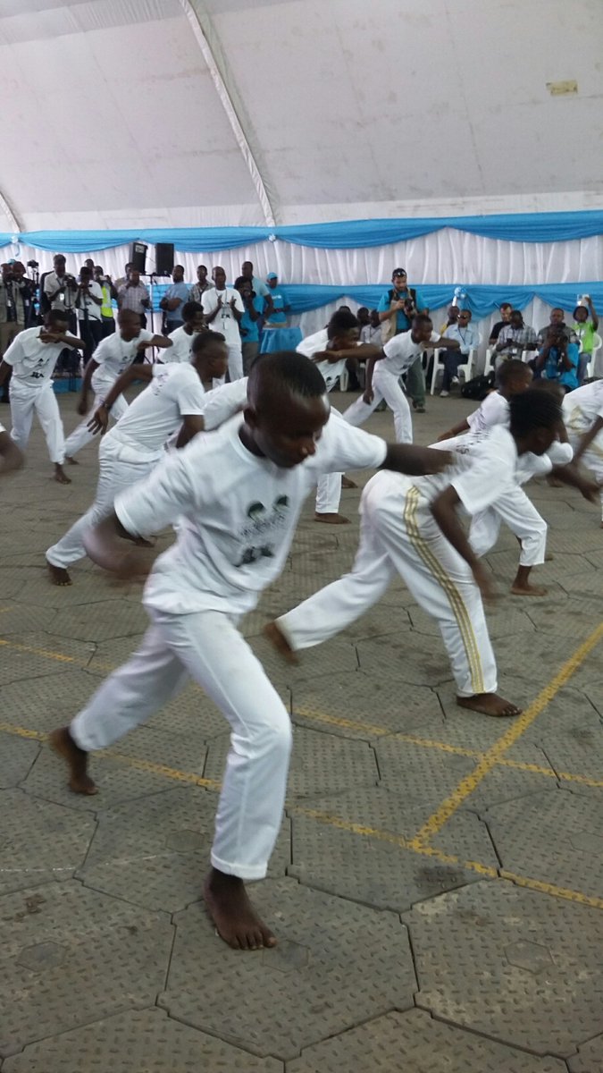 Ban Ki-moon visiting an IDP camp, meeting w/ former child soldiers + more in Democratic Rep of Congo #sharehumanity