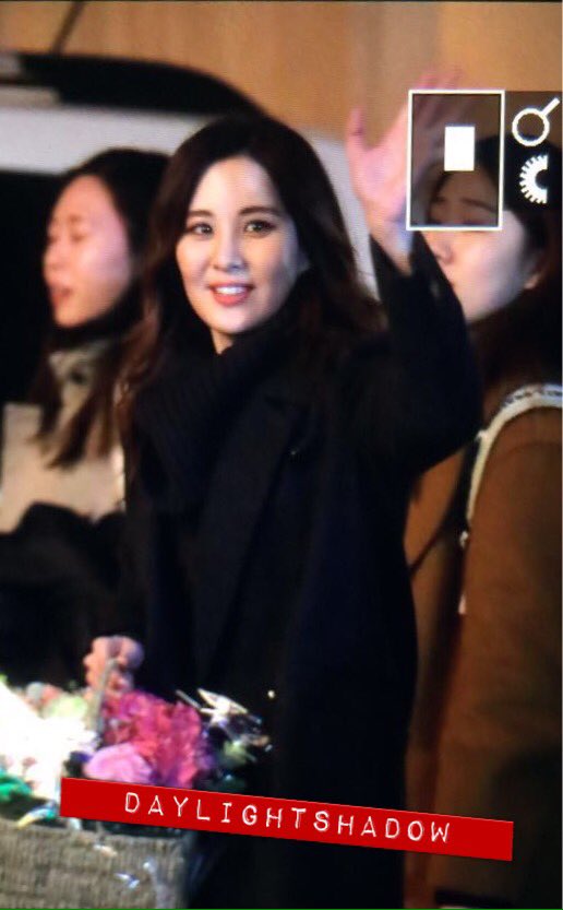 [OTHER][08-12-2015]SeoHyun tham dự vở nhạc kịch mới mang tên "Mamma Mia!" - Page 3 Cb59kutUAAEB8xA