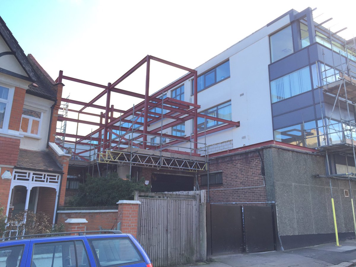 Work starts for the new build section in Wimbledon. Part of a 18 unit high end scheme