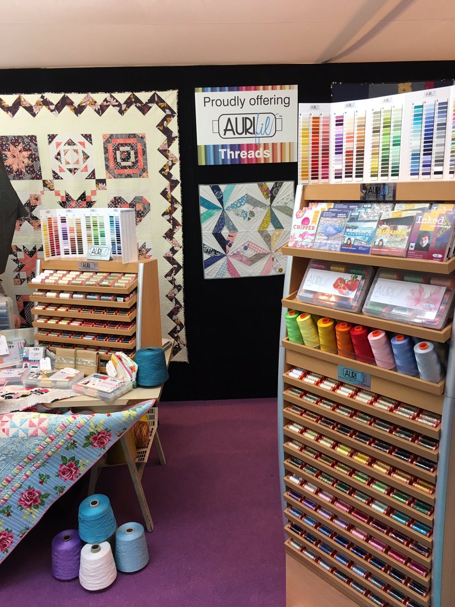 It's the final day of <a href="/CHSIstitches/">CHSI Stitches</a> 2016, stop by <a href="/aurifil/">Aurifil</a> booth K32 and say hellooo/goodbyee.