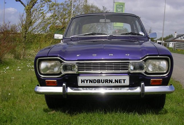hyndburnnet's tweet photo. Is it me or is there a lot of ESCORTS on Twitter these day? Ps We're a Local website for Local People. #hyndburn https://t.co/mPzAuBsNgI