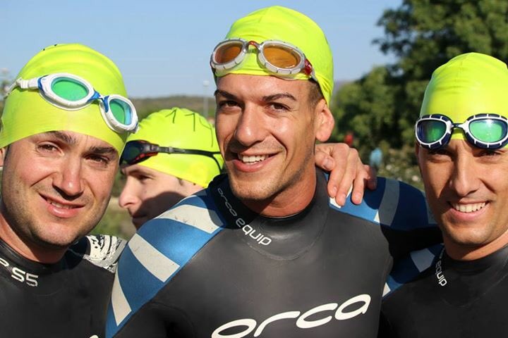 <a href="/GuetoAngel/">Angel Garcia</a> <a href="/JacoboGregorio/">jacobo</a> ok rey