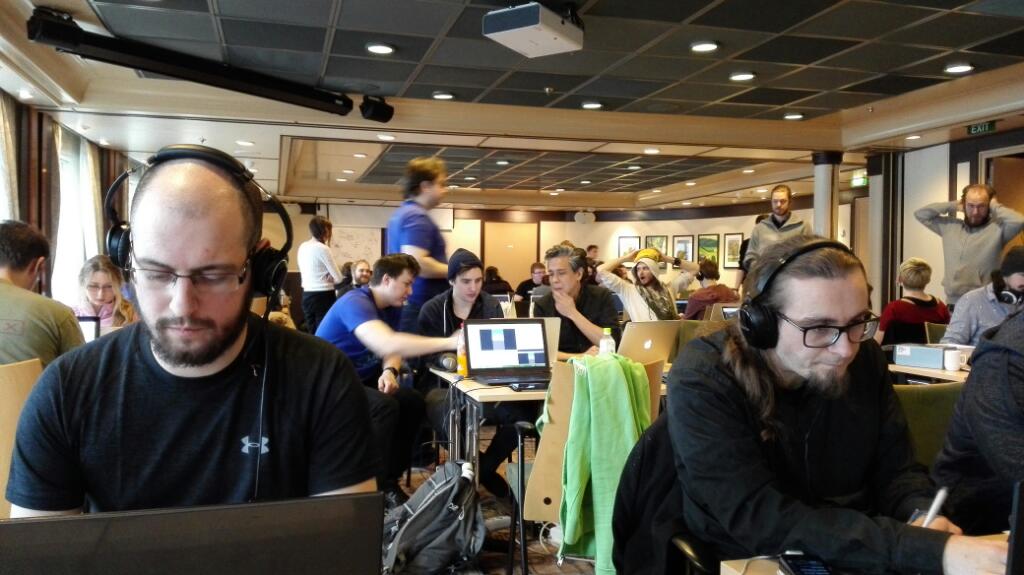 CathInShadow's tweet image. Awesome #splashjam I jammed as a CEO. Creating finance application for a game Why not pitch-, fund- &amp;amp; pr-jamming? ;)