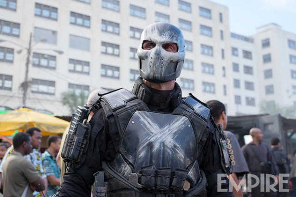 comingsoonnet's tweet photo. Our first look at the #CaptainAmericaCivilWar villain #Crossbones! https://t.co/OlhOkI2tQK https://t.co/LRm1SXwFN7