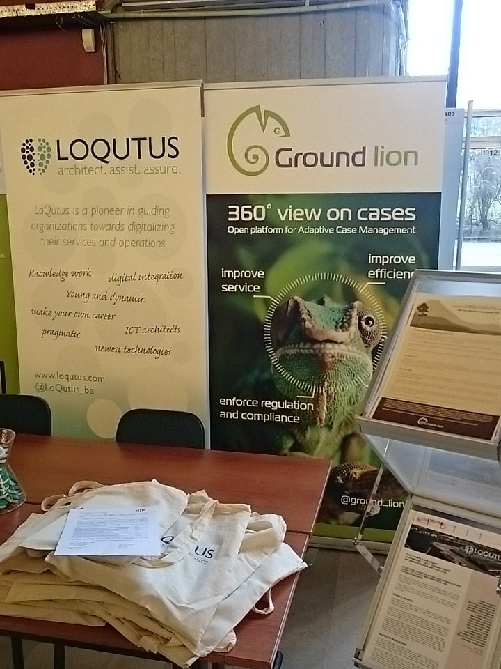 emverbor's tweet photo. @LoQutus_be en @ground_lion op de #Vtkjobfair. Kom zeker eens langs, stand 14. https://t.co/LAetze7xbD