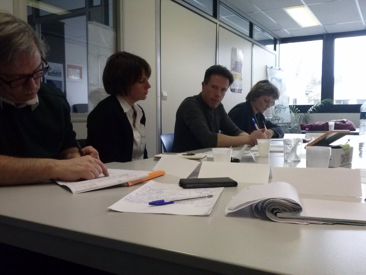 1er atelier Immersion 45+#seniors #emploi <a href="/FondationFACE/">Fondation FACE</a> @caro_91_ @ECIDF <a href="/plateaudesaclay/">plateaudesaclay</a> <a href="/ParisSaclay/">ParisSaclay</a> <a href="/CDEssonne/">Département de l'Essonne</a>