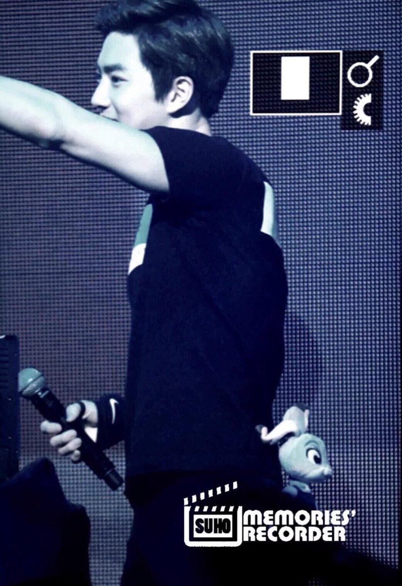 Junmyeon &amp; his kids