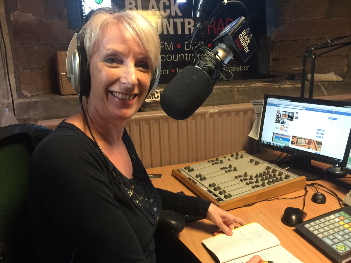 MonicaPrice5's tweet photo. @WeAreBCR @TomesPR @LNMONICAPRICE @Cuppa_TV 2nd day of my new breakfast show! Lovin it! 💋🌟 https://t.co/O9Bkm6TKGT