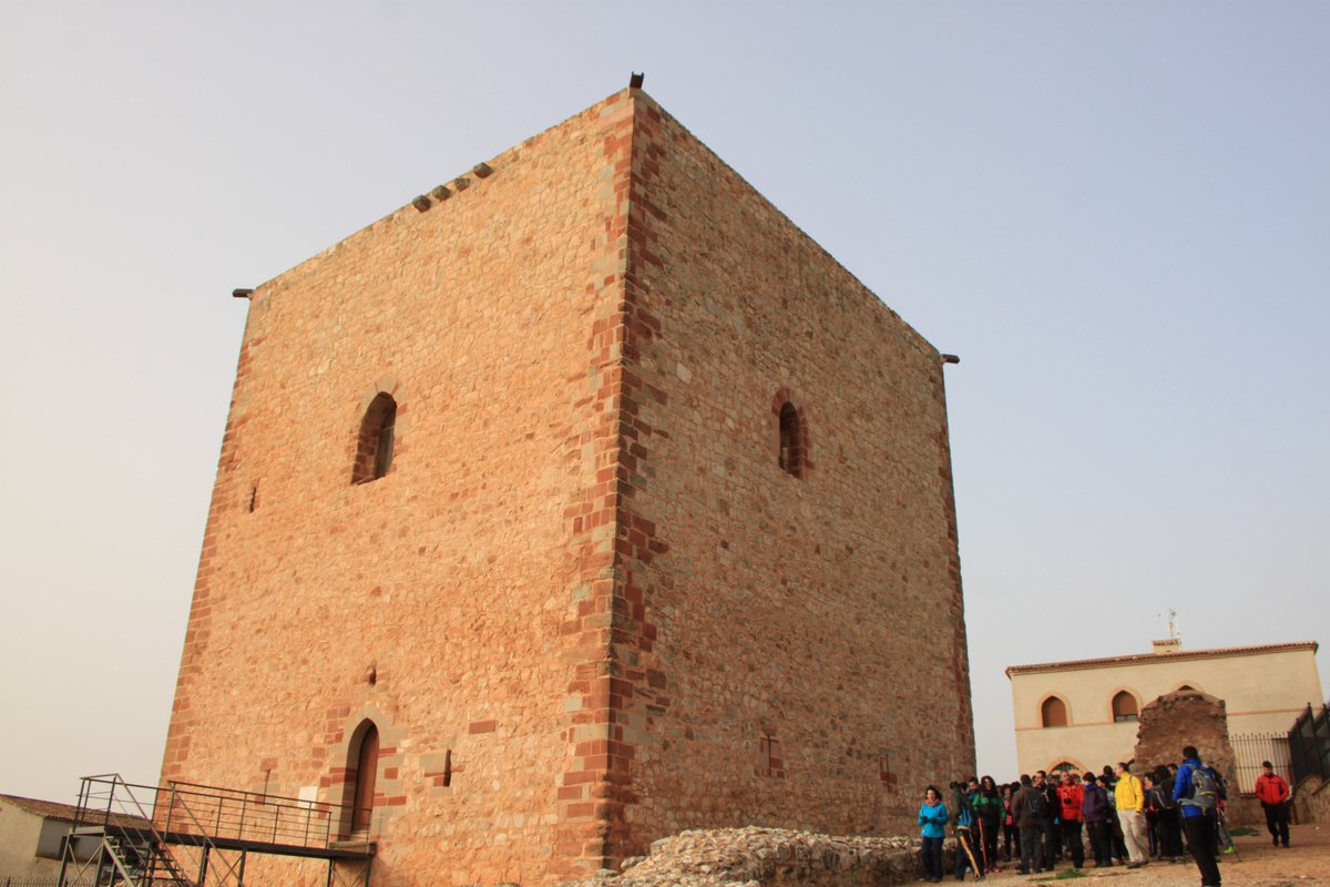 Ruta por el extraordinario patrimonio natural y cultural de #Terrinches  #CampodeMontiel facebook.com/media/set/?set…