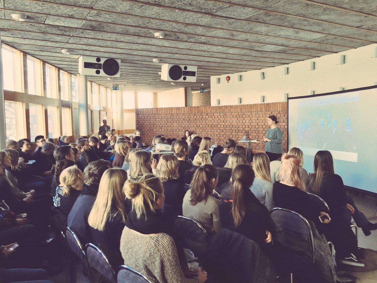 EqualityWeek's tweet photo. Lunchföreläsning med Allbright om jämställdhet i näringslivet! https://t.co/ZFx5WrjSZu