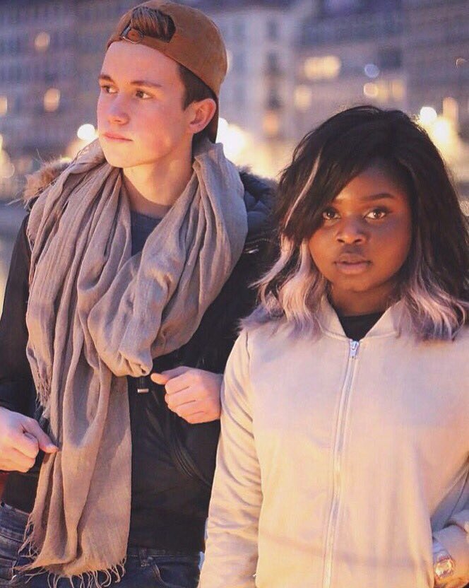 SuliGloJules's tweet photo. Jules et Gloria hier, ils ont tapé dans la cutance <3 https://t.co/gJUs7caMsX