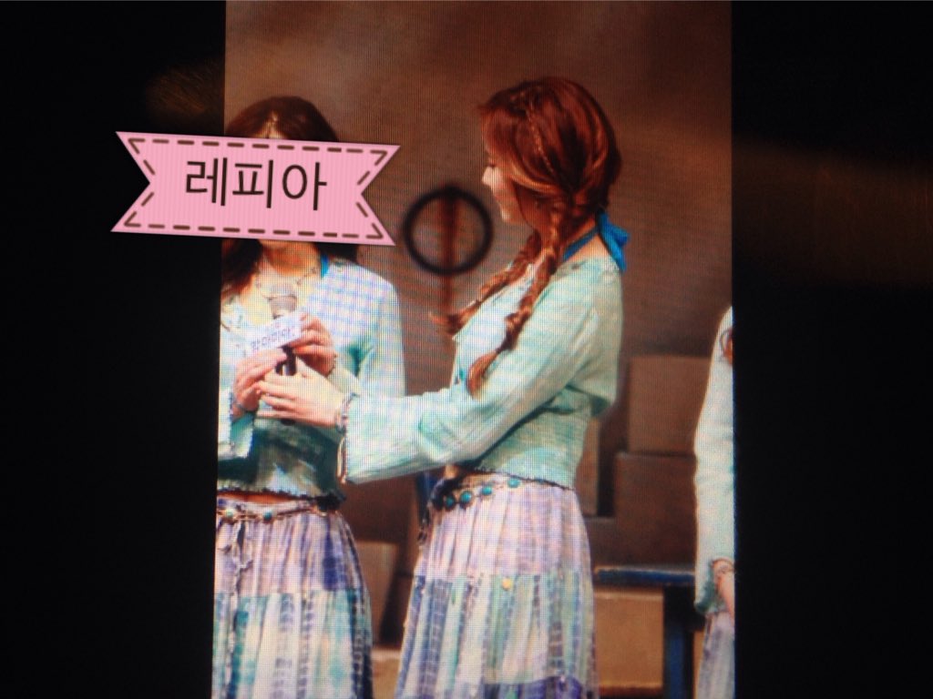 [OTHER][08-12-2015]SeoHyun tham dự vở nhạc kịch mới mang tên "Mamma Mia!" - Page 2 Cb5Vrf4UYAAGkaF