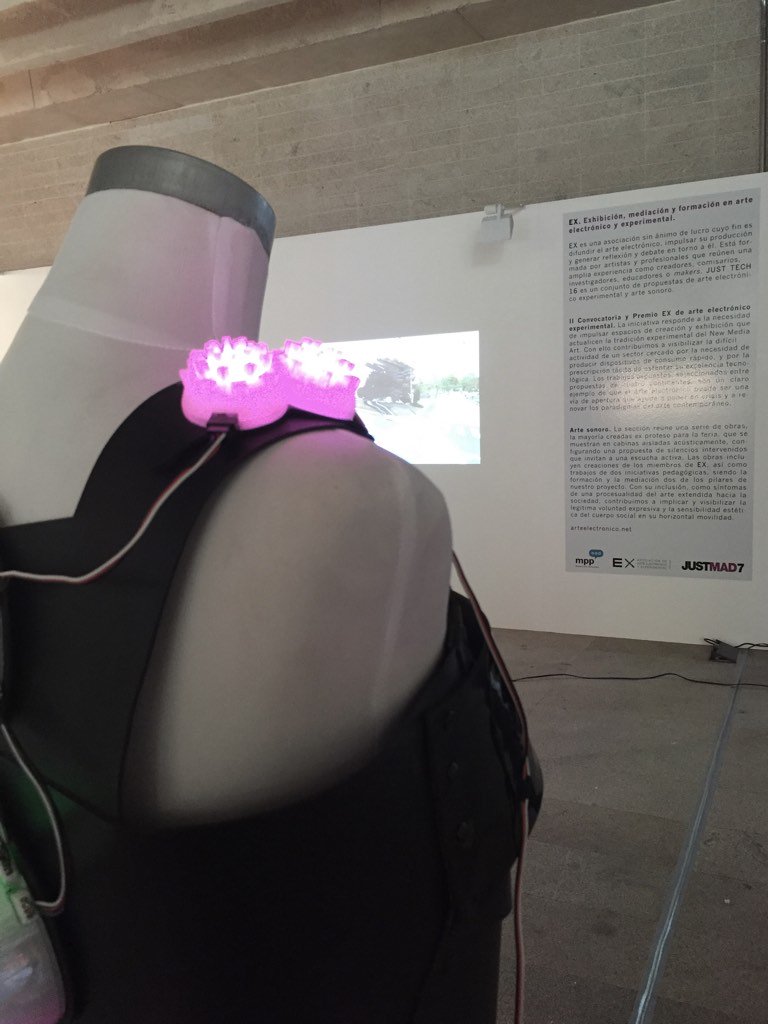 EnvDress's tweet image. @EnvDress ya está en @justmadartfair en el stand de EX. #justmad7 #justtech #environmentdress #wearables