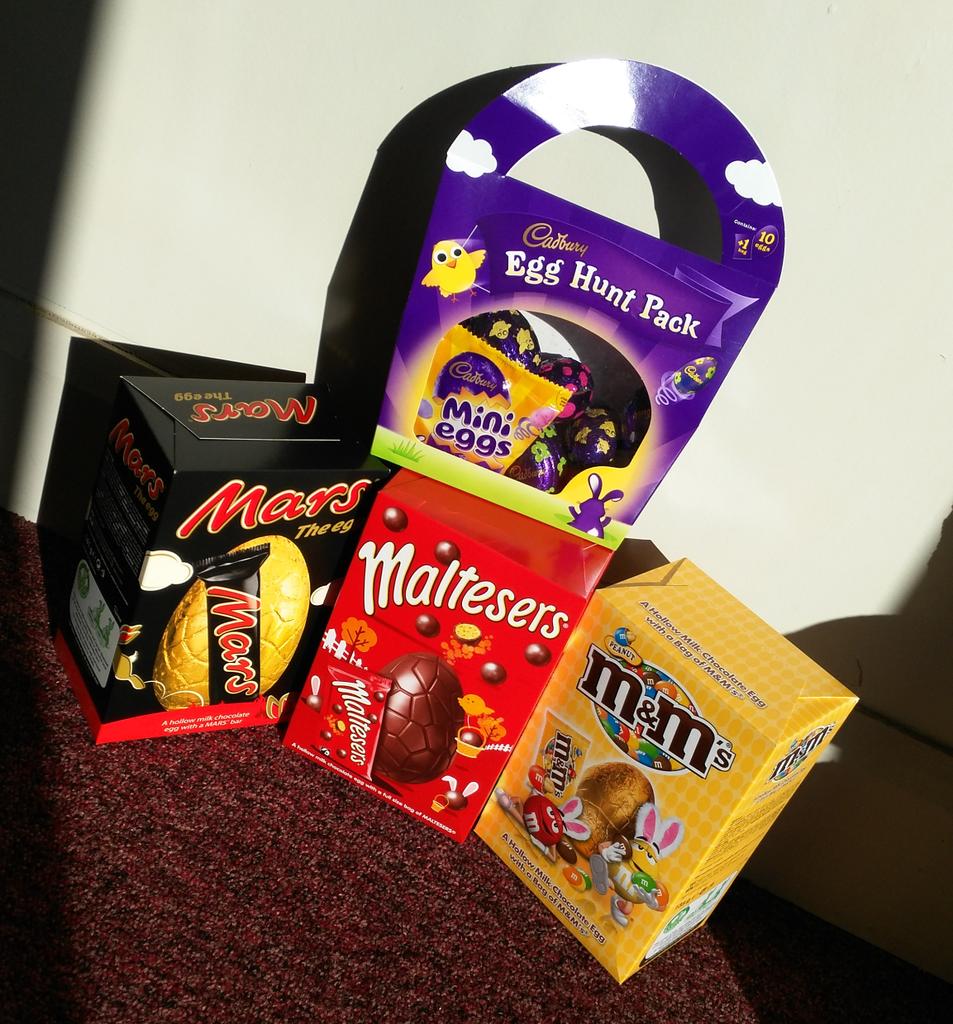 Fitzpatrick_SV's tweet photo. Check out our fb to see how to win these yummys!! #eastereggcomp #fitzpatricksupervalu #ennistymon #lahinch https://t.co/2EEhDzX7wx