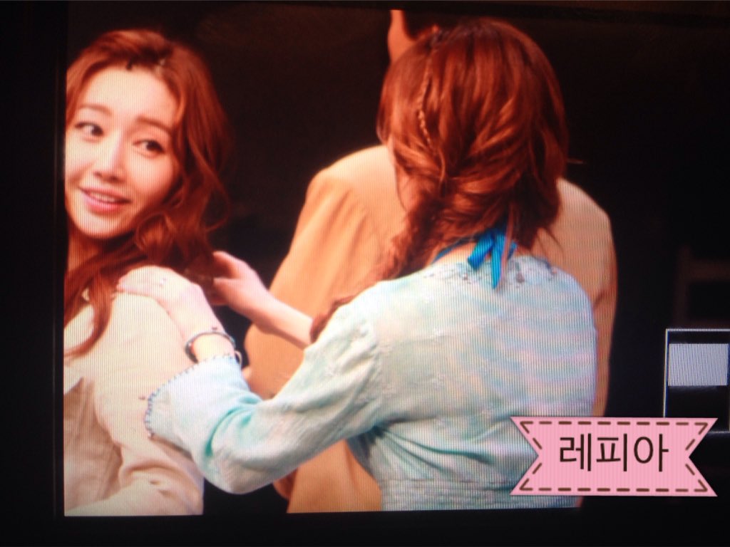 [OTHER][08-12-2015]SeoHyun tham dự vở nhạc kịch mới mang tên "Mamma Mia!" - Page 2 Cb5XidLVIAEXRiy