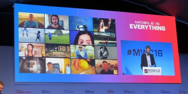 MariejGuillet's tweet photo. #MWC2016 Les 3 clés d'une stratégie mobile selon David Blake @google  https://t.co/oNW71XgNw8 https://t.co/2G1eh4dB7O
