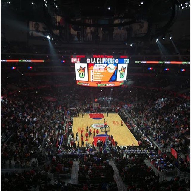 Homefield_App's tweet image. #SmartTuition and our clients enjoyed a great game with the @laclippers!  #NBOA2016 by smart_tuition #Clippers #Sun…