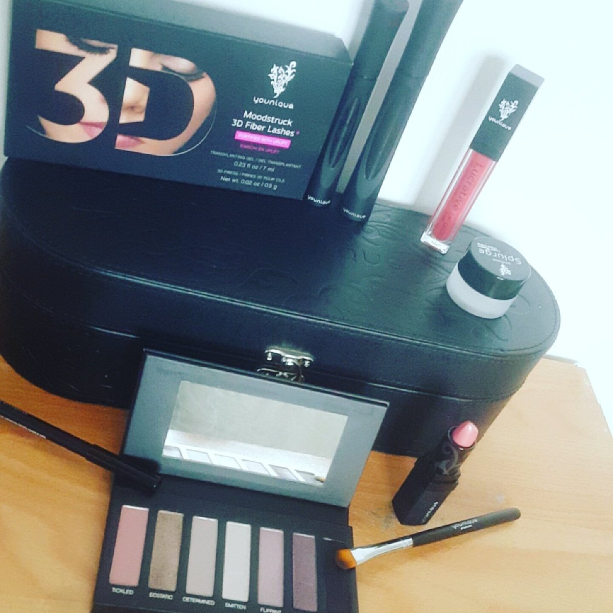 LauryN_o7's tweet photo. #younique #youniqueaustralia #makeup #3dfiber #love #Like
https://t.co/RMXjXFfY5W https://t.co/0HQv2GzHi6