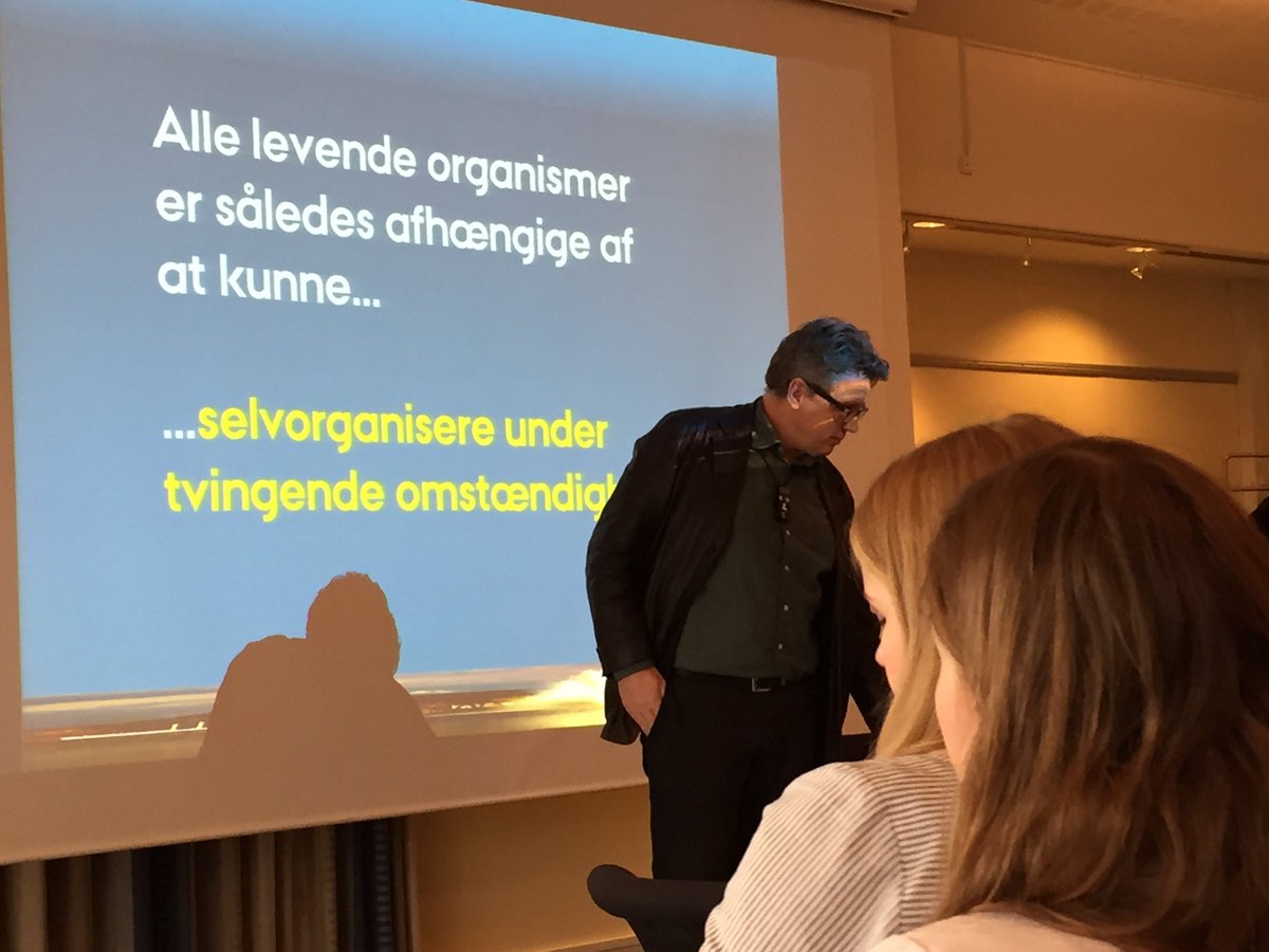 NannaTolborg's tweet photo. Hans Henrik Knoop om ledelse - motivation, engagement og trivsel https://t.co/5bGMBeVlye