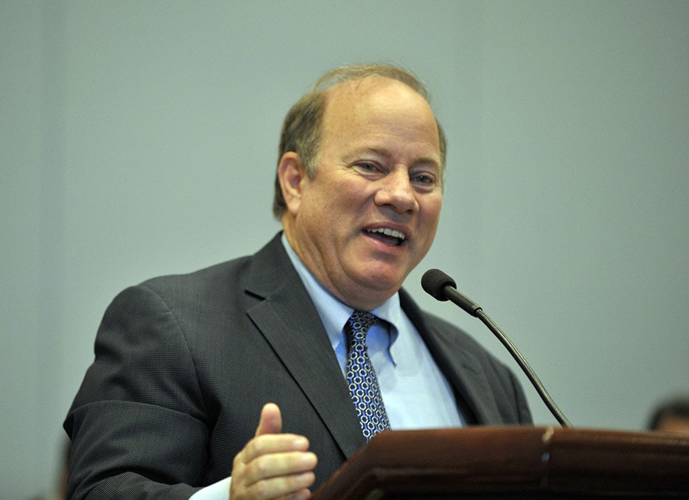 detroitnews's tweet photo. .@MayorMikeDuggan wants to make it easier to work, live in Detroit. https://t.co/CiNMWYhCvh https://t.co/uXJ8m948T1