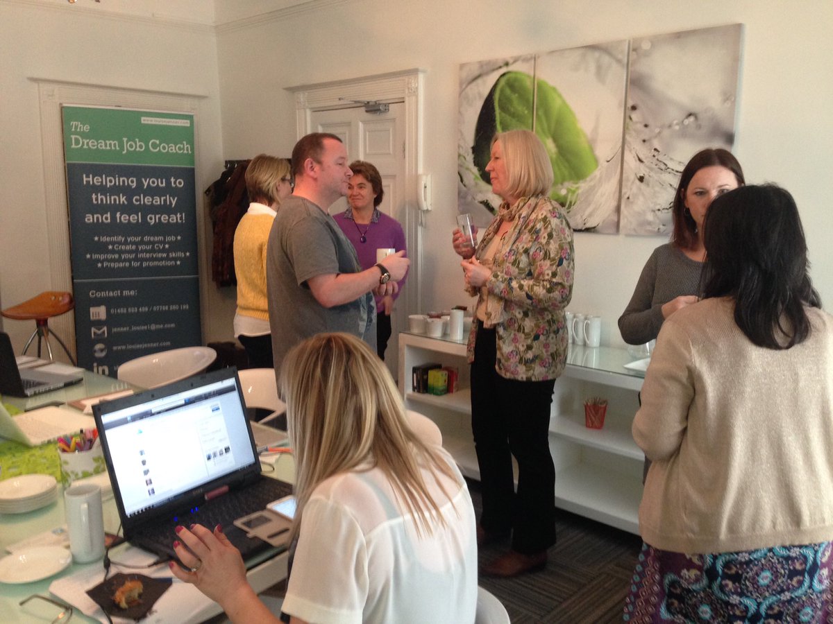 LouiseJenner1's tweet photo. #Networking at our #LinkedIn workshop today. Next one 29/3 https://t.co/moICBYbRsI https://t.co/kO5l0OjZ22