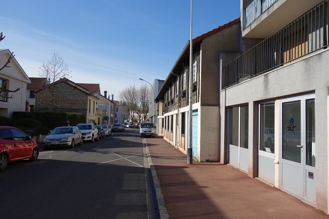 TransitTmt's tweet photo. A l'agence de  Saint Germain en Laye : conseil &amp; organisation tous modes de transport, formalités transport &amp; douane https://t.co/3xwGmJ3vvl