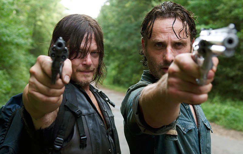 The Walking Dead Recensione – 6×10 “The Next World” worldclick.it/2016/02/23/the…