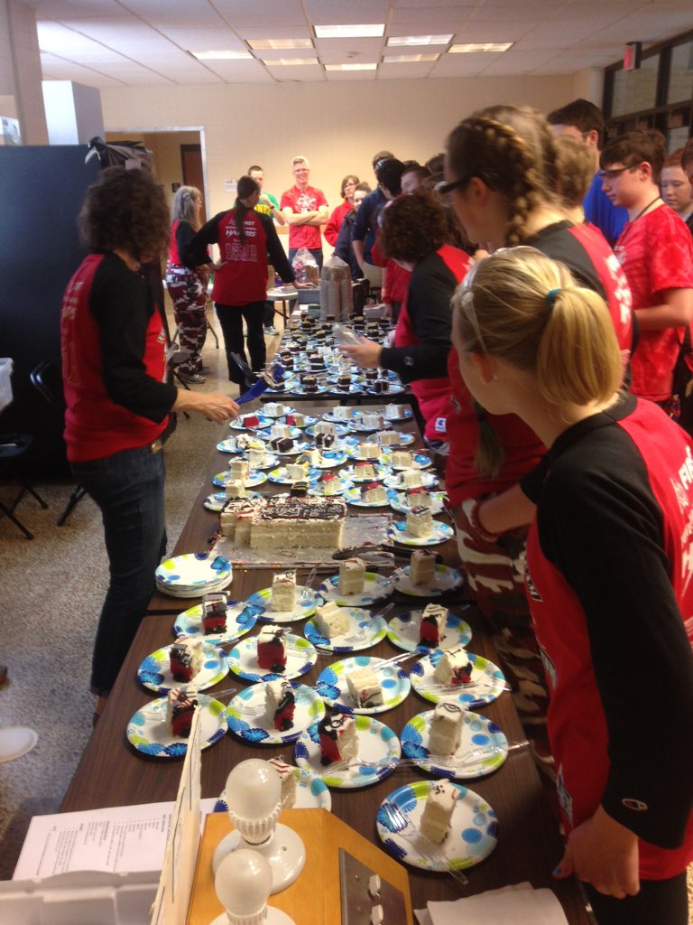 Let 'em eat cake! #omgrobots