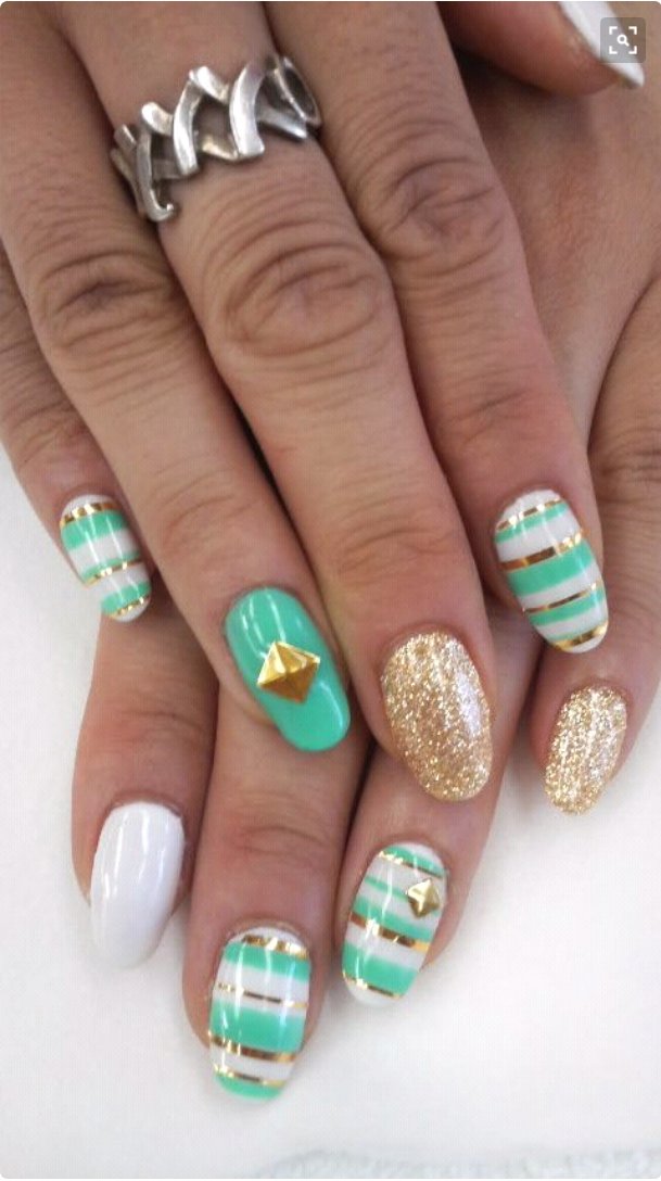 makeupl8 tweet picture