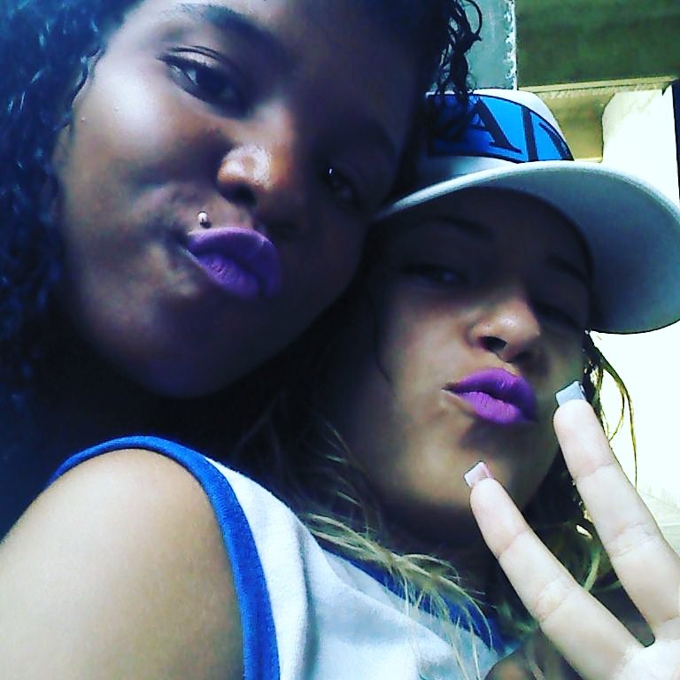 danda245's tweet photo. - Treem Balla .. #MiinhaLoira 😍😍🍬💋👌 https://t.co/BEn8cBqgN8