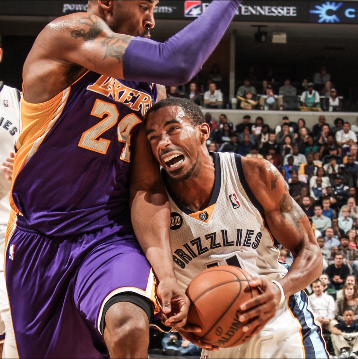 Morning #GrizzNation! Excited for tomorrow's #MEMvLAL game @FedExForum - 7pm/ct?! > ow.ly/YEkkP https://t.co/KeQjG230Zy