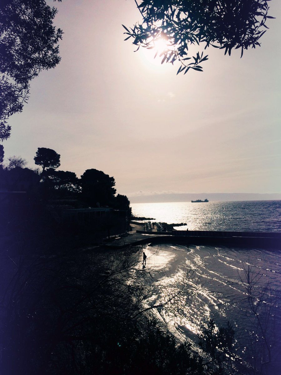 SplitHotel's tweet image. Waiting for spring ... #slavijasplit #beach #spring #sun #splitcroatia #tourism #travel