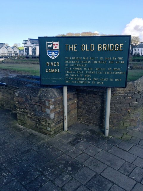 Blue skies in Wadebridge today... Spring is on its way! #wadebridge #lovecornwall