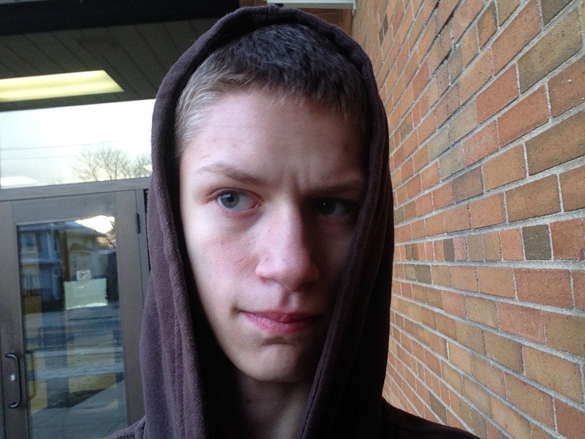 MadonnaIsaiah's tweet photo. Me at my school:) https://t.co/QlhfEvmf7T