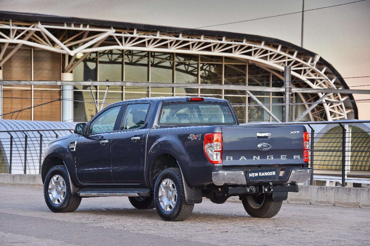 FordSouthAfrica's tweet photo. The new Ranger is more refined and capable than before. Find out more: https://t.co/1sXOIFKSst  #NewFordRanger https://t.co/3DDtDfMRdv