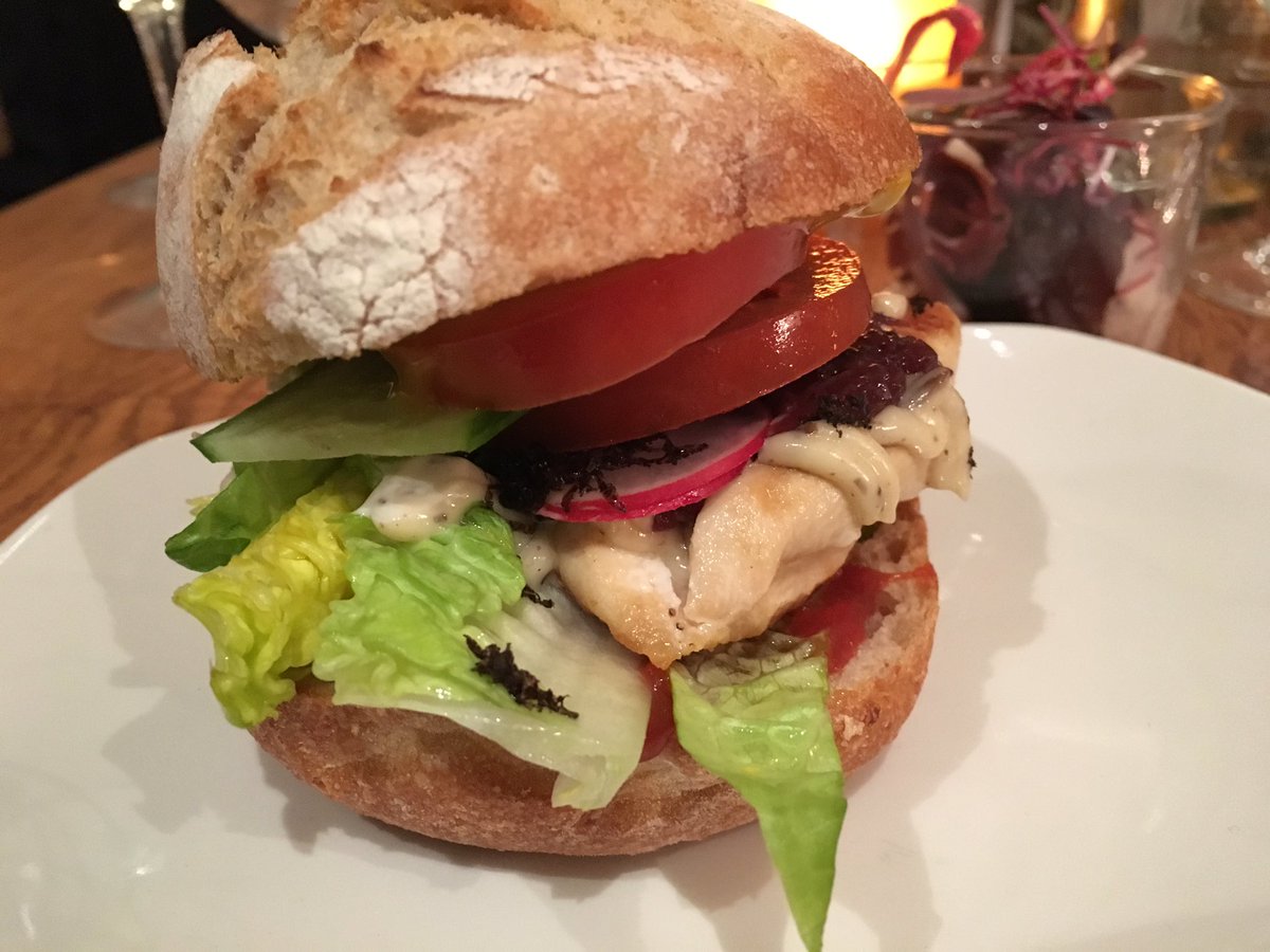 Wordt het de 80/20 van <a href="/NivenKunz/">Octávio</a> of de Starfucker van <a href="/jordalthuizen/">Jord Althuizen</a>? Veggie vs Meat#burgerguerilla