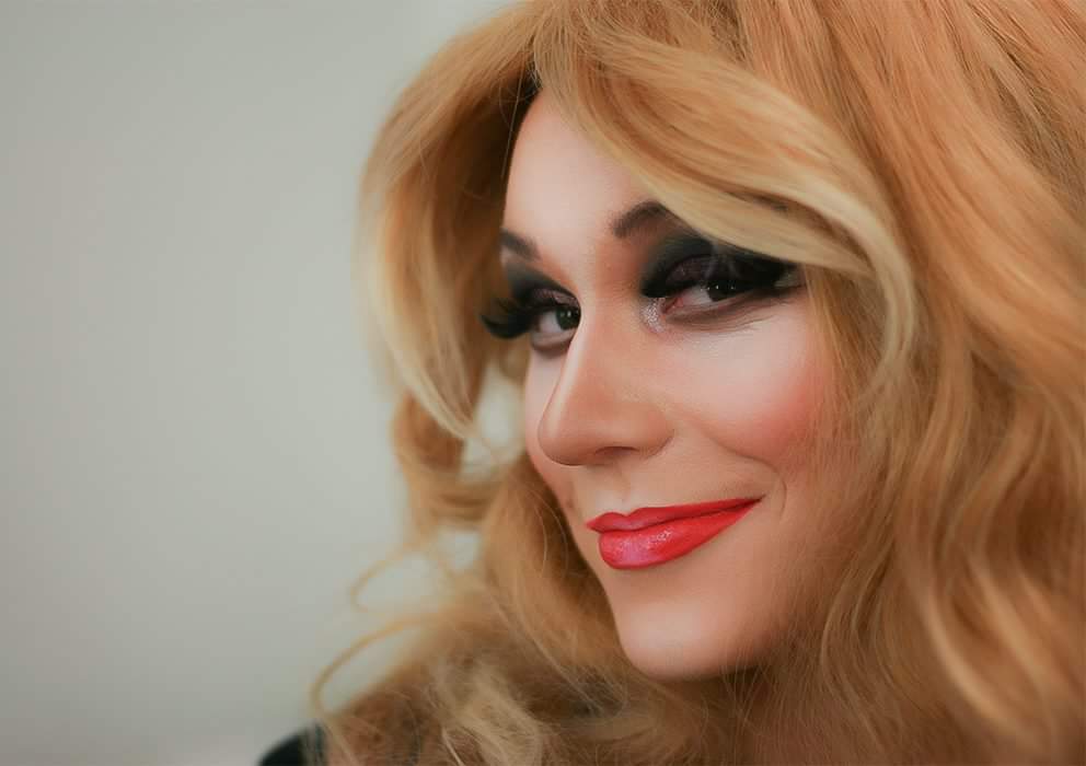 VNaira's tweet photo. Transsexual makeup #transsexual #makeup #transsexualmakeup #makeupbyNaira https://t.co/4mT4XEYqdN