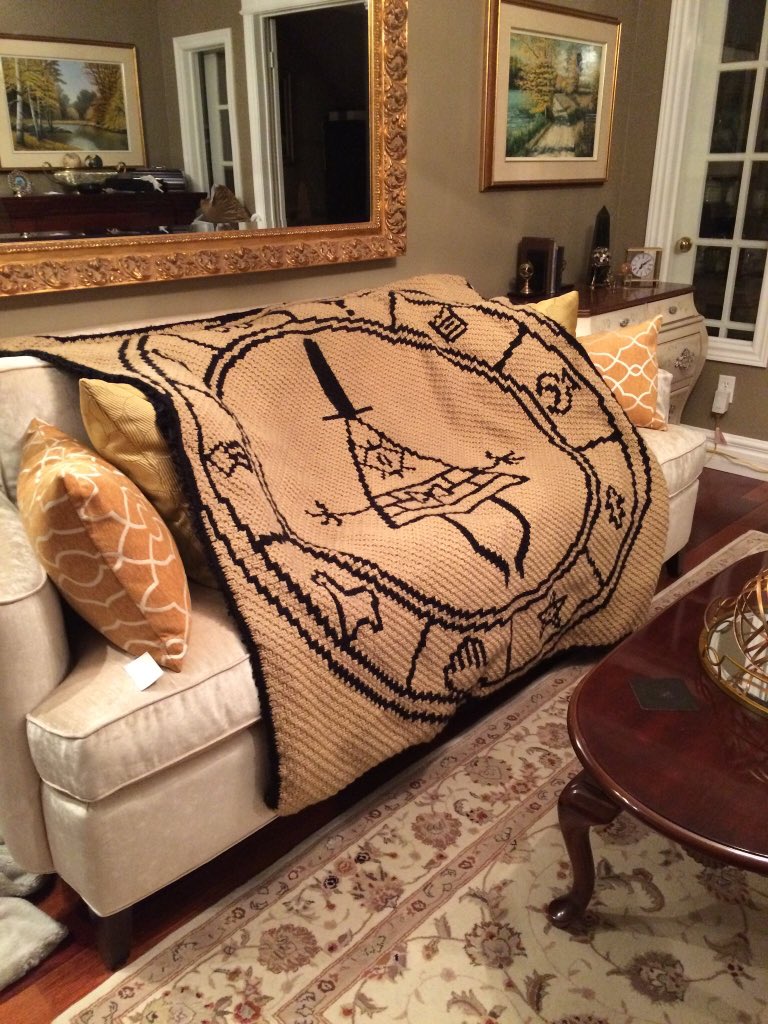 Amazing Bill Cipher rug by <a href="/AmberAnimation/">Animated Peanut</a>! It really ties the room together/tears the universe apart