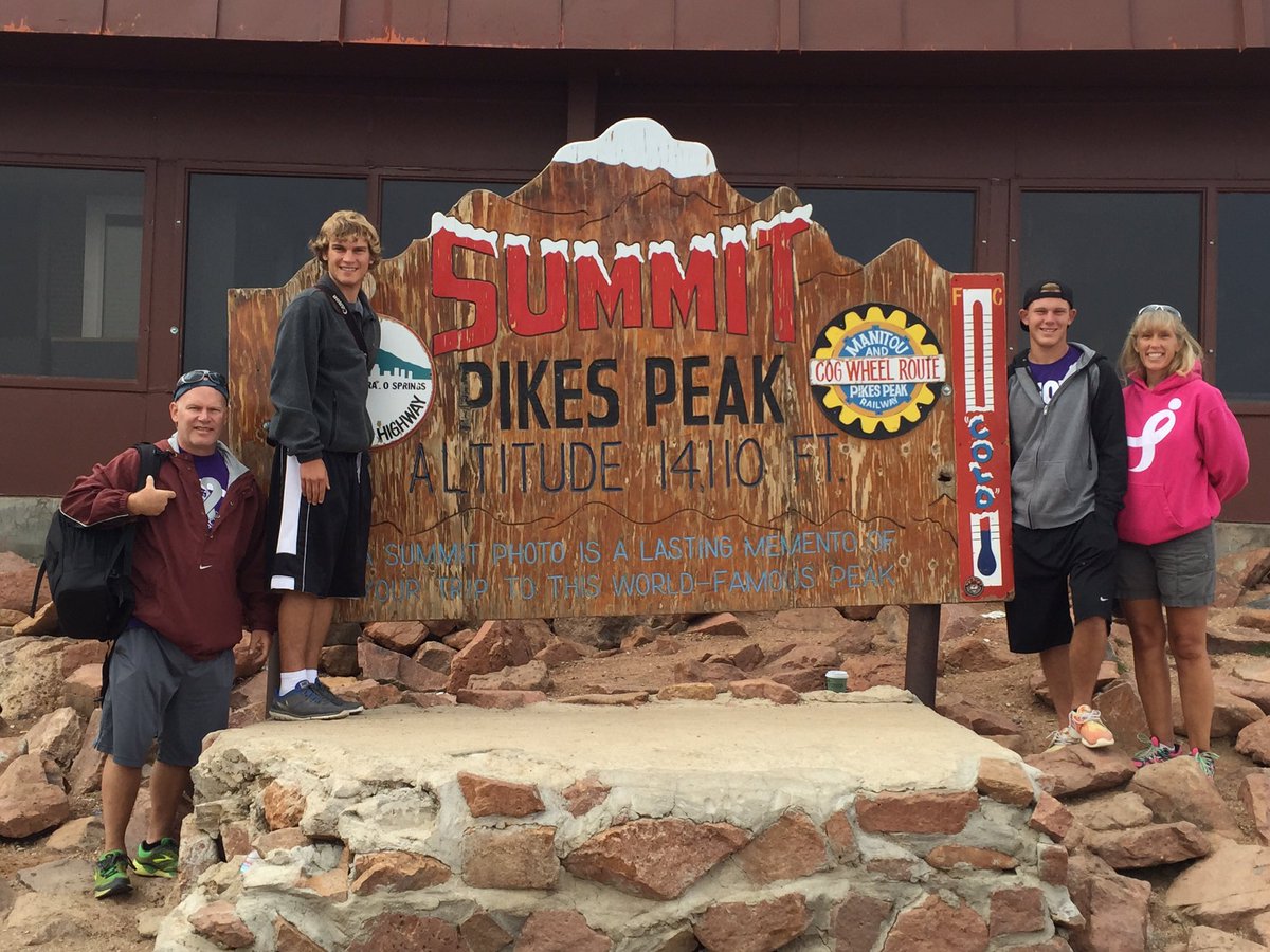 caseydravis12's tweet image. Happy 21st to the best brother out there😘 have some fun tonight🎉 @DDravis