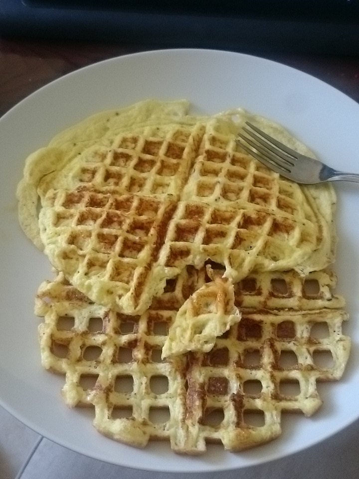 ironbord's tweet photo. Made some scrambled egg waffles https://t.co/XIjUcaMCFF