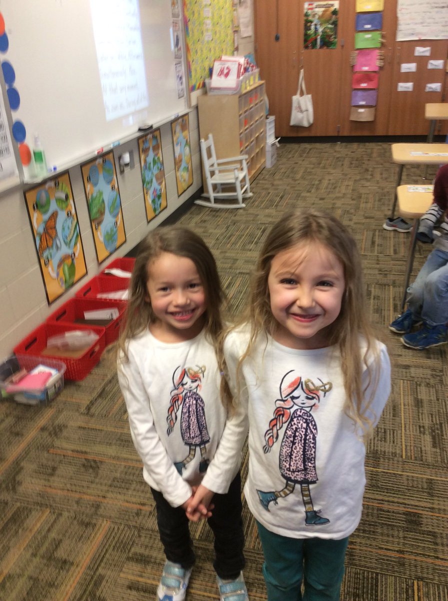 StoneyKbraun's tweet photo. Twins in first grade.....#twintuesday#1stgrade https://t.co/3yjO7XLyFv