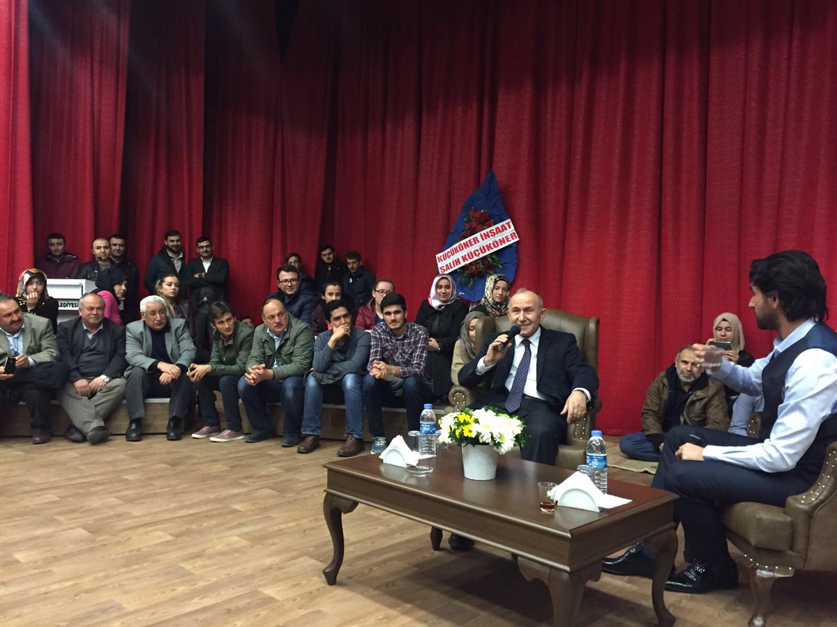 Amasya'da ecdadımızı konuşuyoruz <a href="/ahmetsimsirgil/">Ahmet Şimşirgil</a> Hocamla. Osmanlı şehri böyle olur işte. Eyvallah