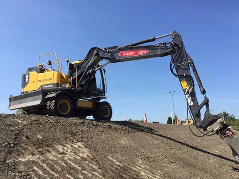 Volvos EW160E takes a bit of beating