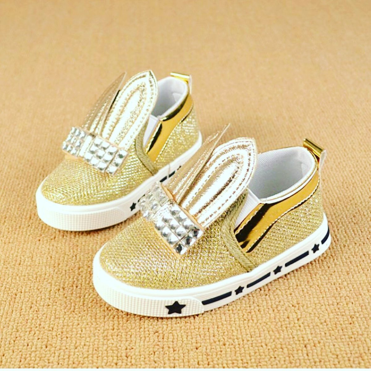 21-22-23-24-25 numaralari mevcuttur 
💕kargo aliciya aittir 
💕 100 lira uzeri kargo